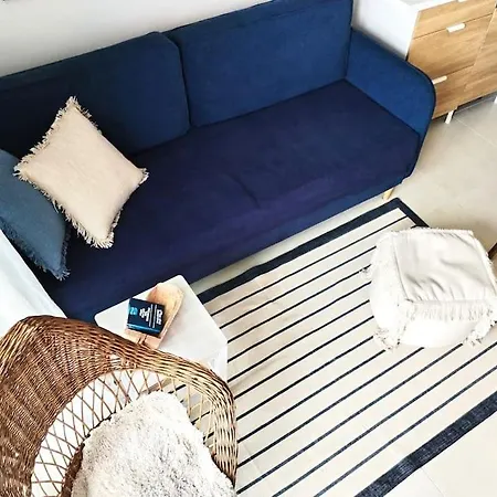 Eco Feng Shui Lady Pashmina With A View Apartment *