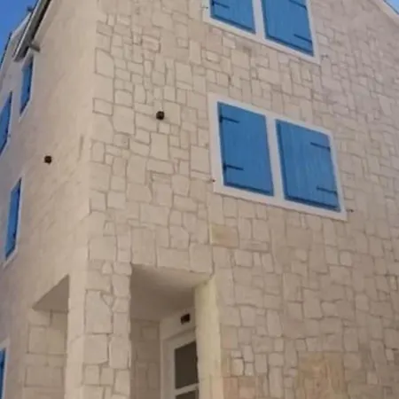 Eco Feng Shui Lady Pashmina With A View Ugrinici