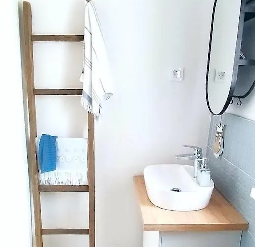 Apartman Eco Feng Shui Lady Pashmina With A View Ugrinici