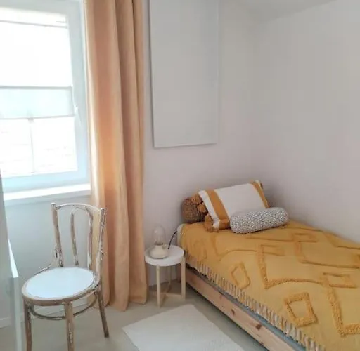 Apartman Eco Feng Shui Lady Pashmina With A View Ugrinici