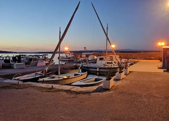 Eco Feng Shui Lady Pashmina With A View