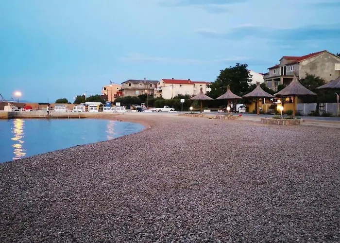 Eco Feng Shui Lady Pashmina With A View Apartman *