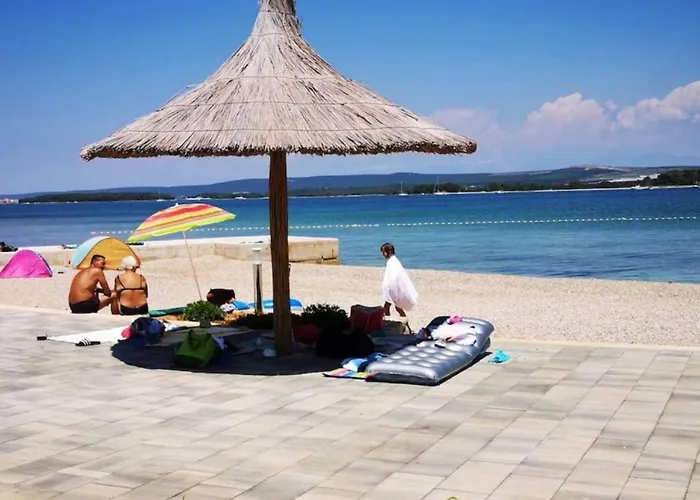 Eco Feng Shui Lady Pashmina With A View Apartment Ugrinici